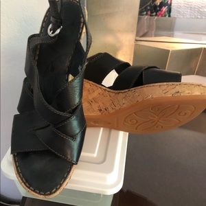 Born  - black wedge sandal